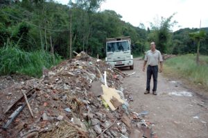 Guarda Ambiental apreende três veículos por descarte irregular