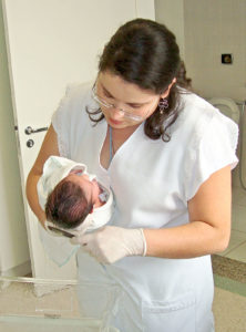 Hospital da Mulher comemora Dia do Enfermeiro Obstetra