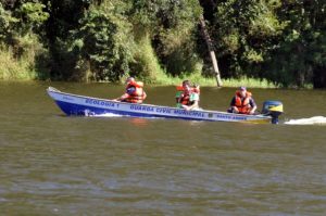 Semasa retoma fiscalização ambiental por barco na Represa Billings