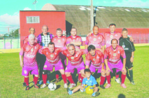 Equipe bordô do União Inter Amigos ilustra a matéria do Cantinho