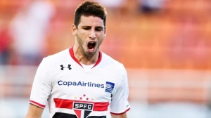 Jonathan Calleri, do São Paulo.