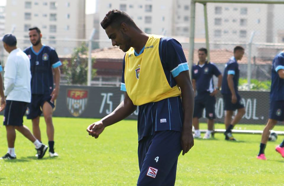 Ferreira faz balanço de primeira parte da decisão com o Santo André