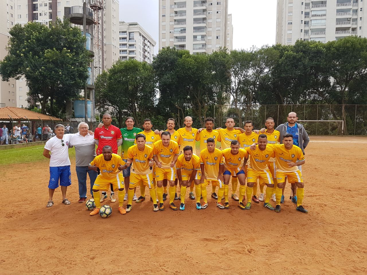 O Campeonato Municipal versão 2018 se inicia com a volta do São José F.C. no gramado do Distrital Luiz Baraldi que enfrentou a aguerrida agremiação do CER Gisela, vibração total do grupo Marcelino e Branco Blindagem, com a brilhante conduta dos comandados de Benga & Guilherme na vitória por 2x1